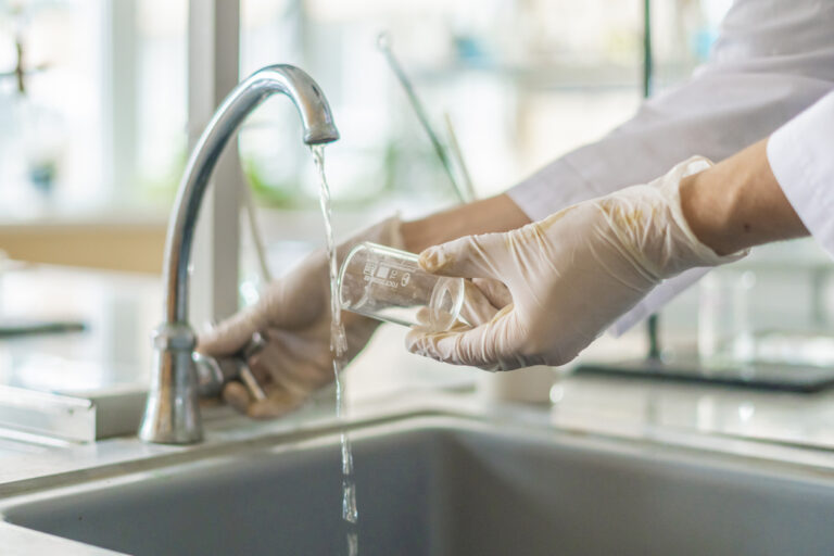 testing tap water